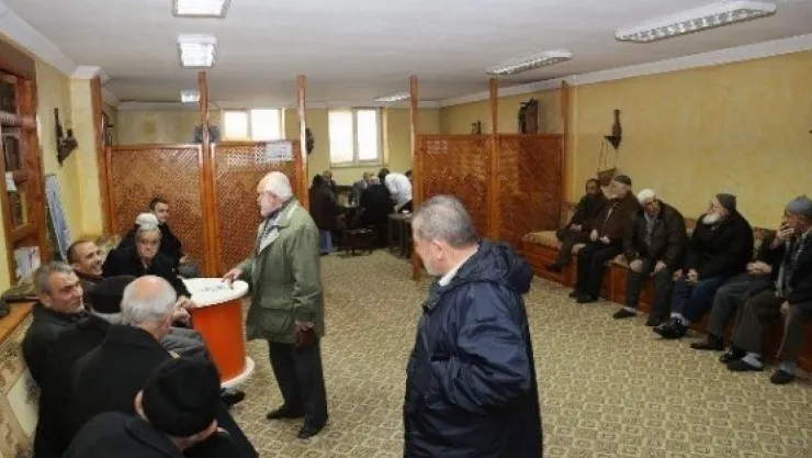 Talas'ta 7 Vakithane Hizmette 