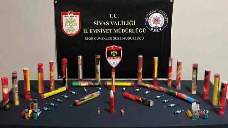 Taraftarların üzerinden çıkanlar pes dedirtti!