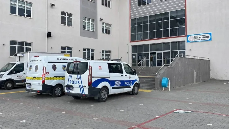 Öğretmen, tartıştığı öğretmeni okulda tabancayla yaraladı