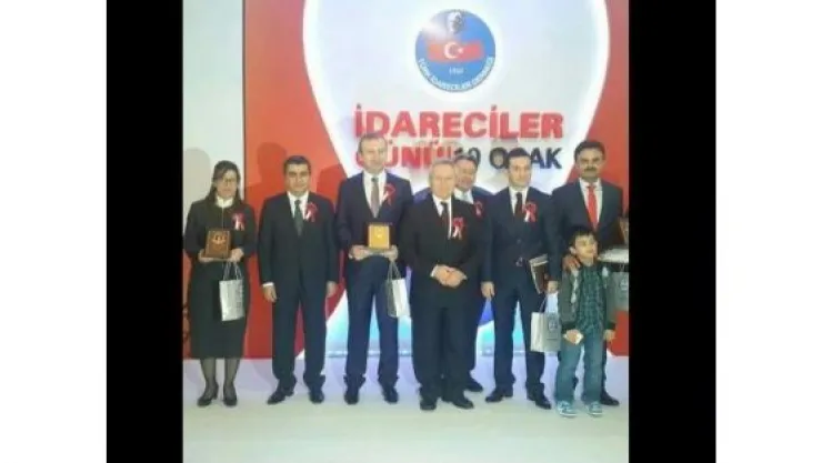 TİD'DEN TALAS KAYMAKAMI YASEMİN ÖZATA ÇETİNKAYA'YA ÖDÜL