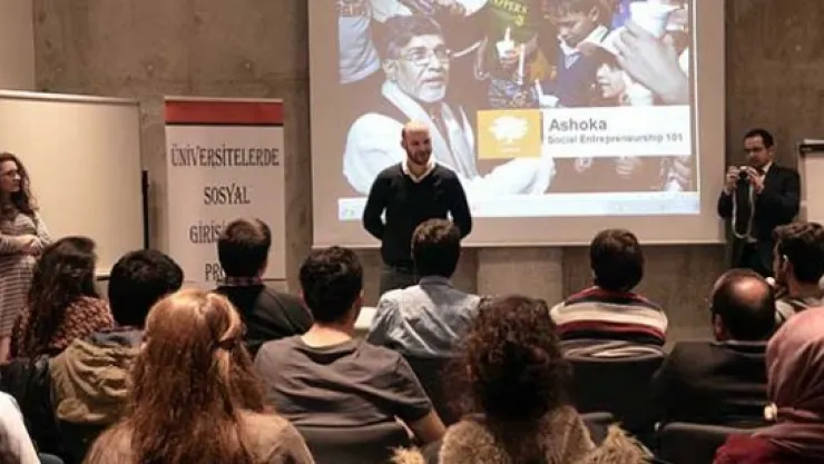 Toplumsal ve sosyal sorunlara agü'de çözüm arandı