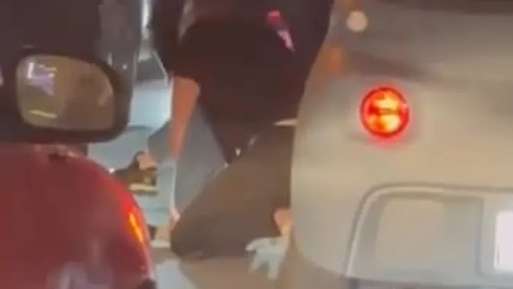 Trafik kazası sonrası bıçaklı kavga 1 kişi yaralandı