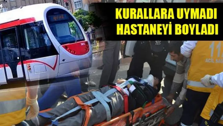 Tramvay Çarptı