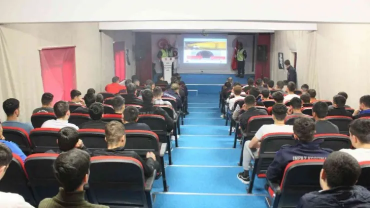 Türkiye'de ilk çocuk mahkumlara trafik eğitimi