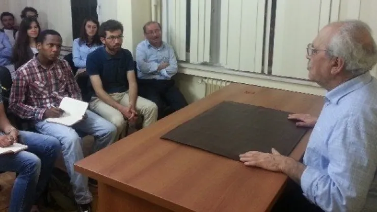 Türkiye'deki Uluslararası Öğrenciler, Şair-yazar Sezai Karakoç İle Buluştu 