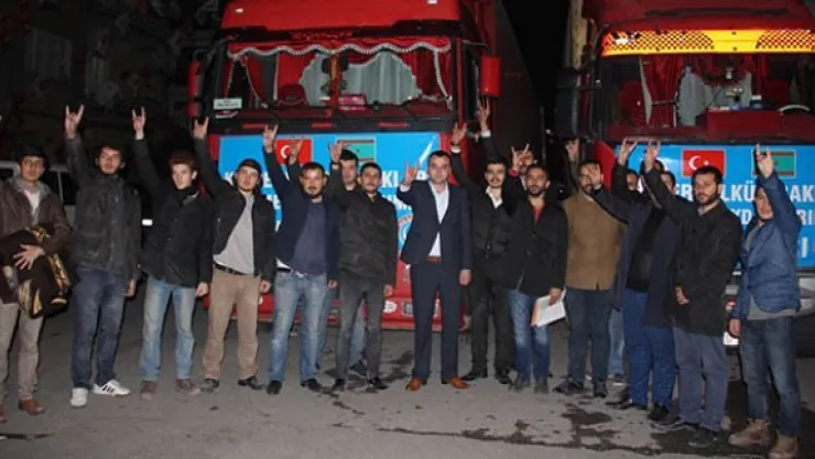 Ülkü Ocakları Bayırbucak Türkmenleri'ne 2 tır yardım gönderdi
