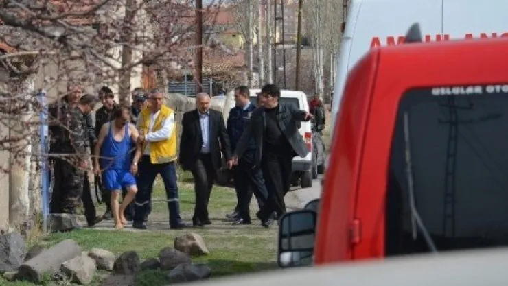Üvey Oğlu Tarafından Rehin Alınan Babayı Özel Harekatçılar Kurtardı 