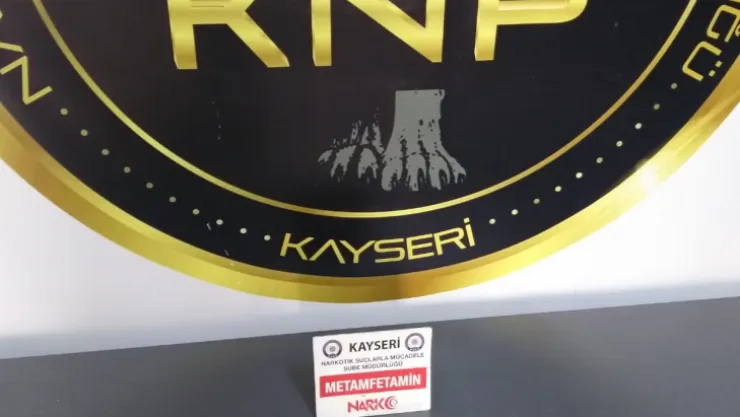 Uyuşturucu taciri polisten kaçamadı: 1 gözaltı