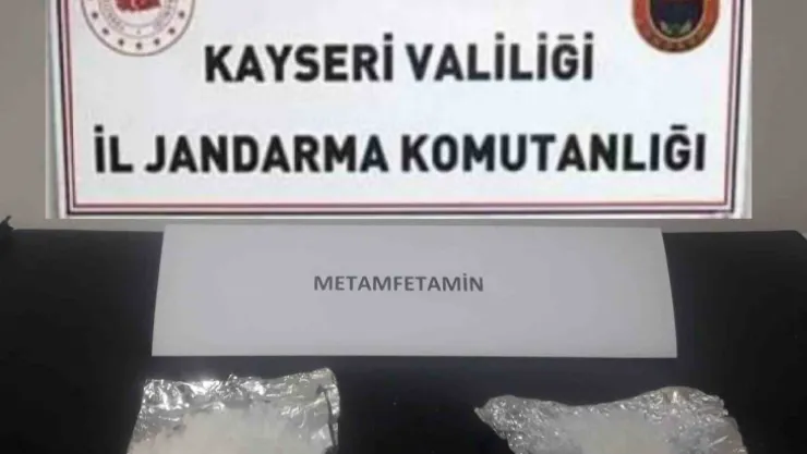 Uyuşturucu taciri yakalandı