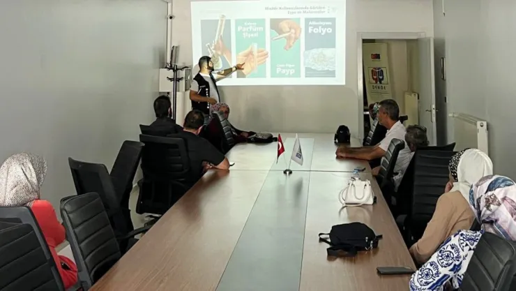 Uyuşturucuyla mücadelede annelere bilinçlendirme semineri