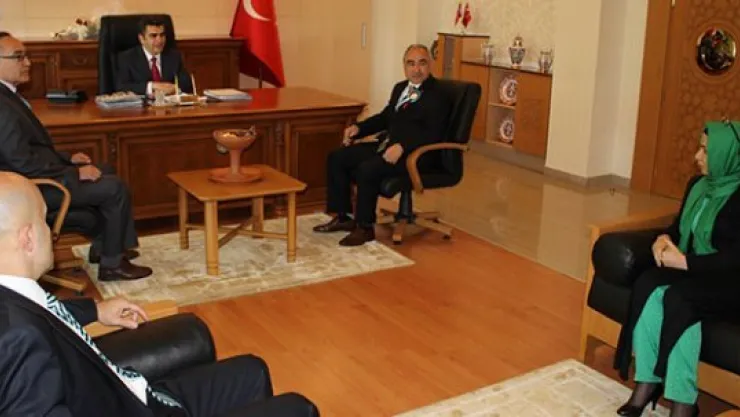 Vakıflar Bölge Müdürlüğü'nden Vali Düzgün'e ziyaret