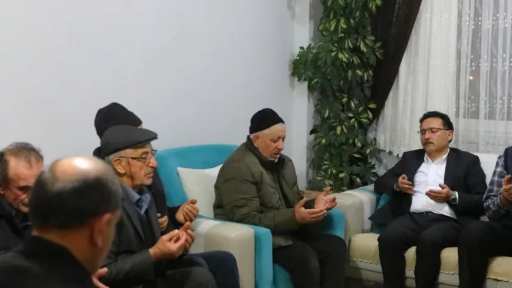Vali Çiçek ve Kayseri protokulünden şehit Baydilli'nin ailesine ziyaret
