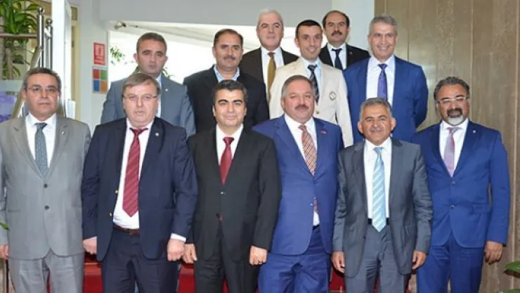 Vali Düzgün'den, OSB'nin yeni yönetimine hayırlı olsun ziyareti