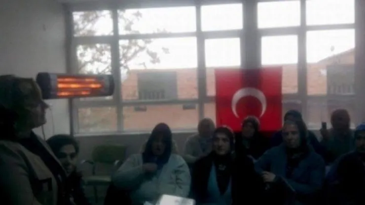 Vali Düzgün'ün Eşi Gül Düzgün'den Yemliha Kadın Gelişim Merkezi'ne Ziyaret 