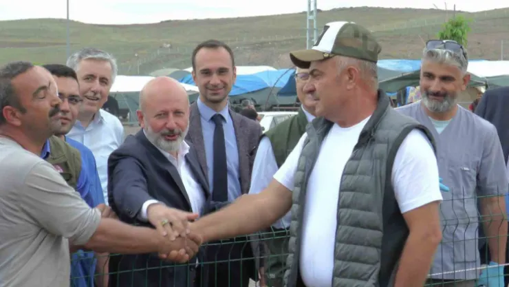 Vatandaşın kurban pazarlığı belediye başkanından