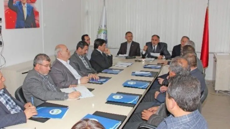 Yahyalı Belediyesi 2015 Yılı İlk Meclis Toplantısını Yaptı 