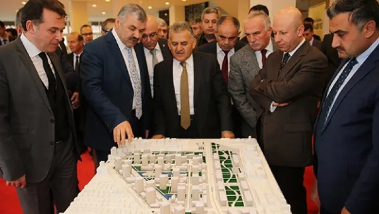 Milyar Dolarlık Proje Oylamaya Sunuldu