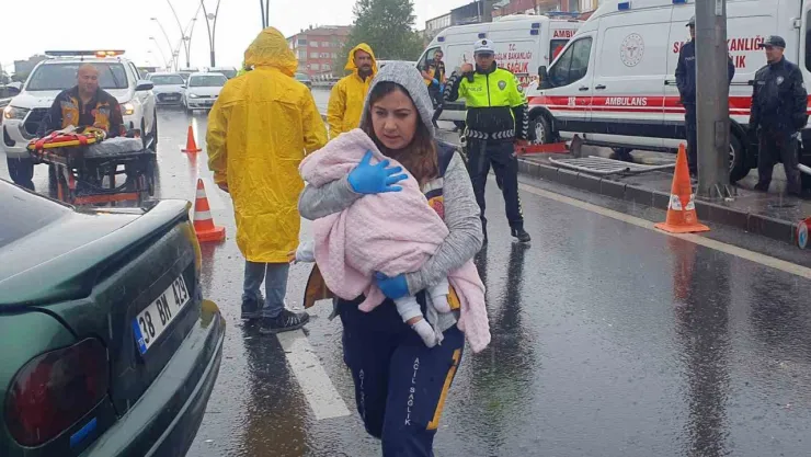 Yaralı bebeğe sağlık personelinden 'anne' şefkati