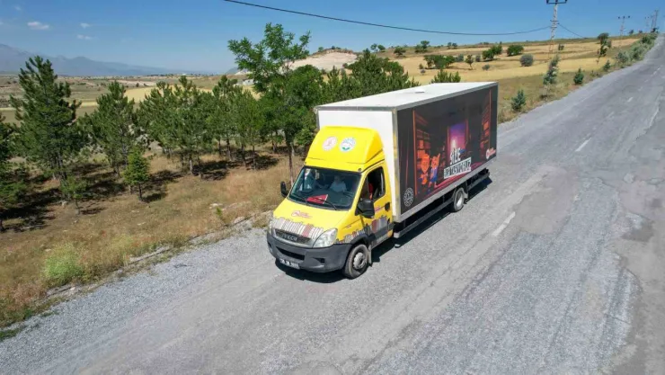 'Gezici kütüphane' Talas'ın kırsalında