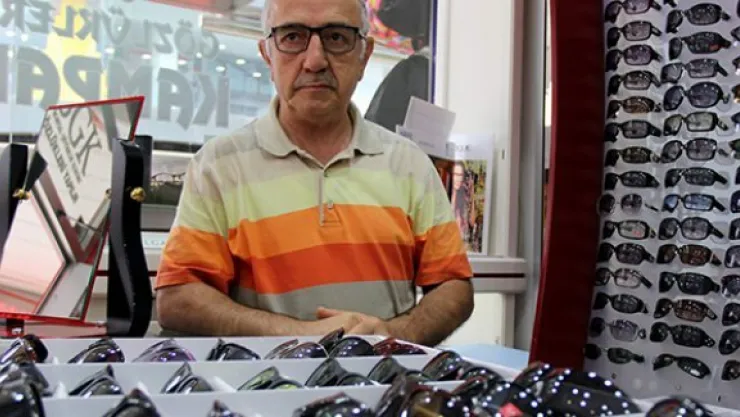 Yaz mevsimin gelmesi güneş gözlüklerine olan ilgiyi arttırdı