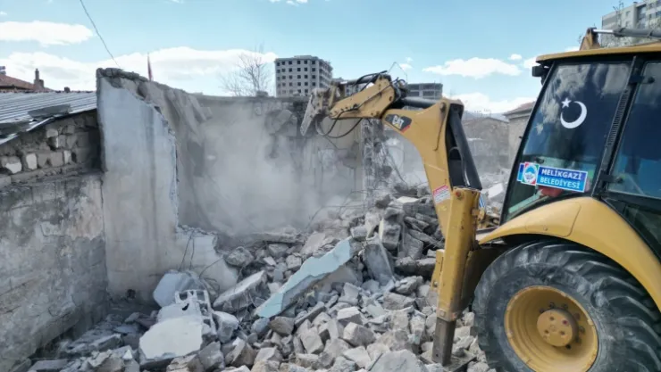 Yıldırım Beyazıt Kentsel Dönüşüm 2. Etap'ta yatay yapılar yıkımları başladı