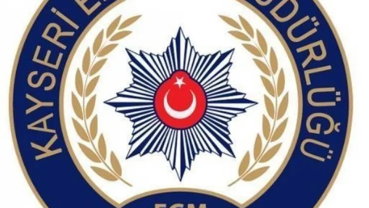 Zehir taciri polisten kaçamadı