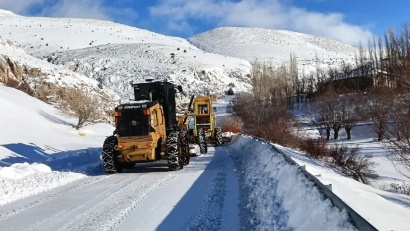 10 İlçede 126 Mahallenin Yolu Açıldı