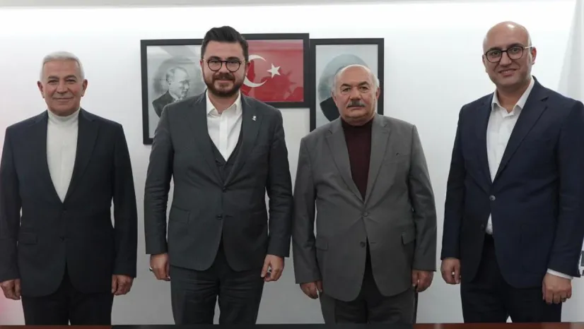 AK Parti Yeşilhisar, Bünyan, Pınarbaşı ilçe başkanları görevden alındı