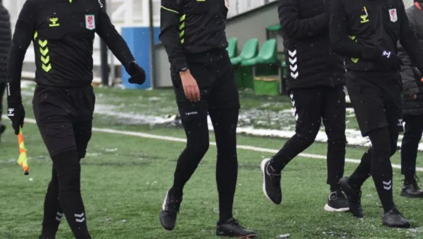 Aralarında Kayseri'den hakemlerin de bulunduğu bahisçiler için PFDK kararı açıklandı⁠⁠⁠⁠⁠⁠