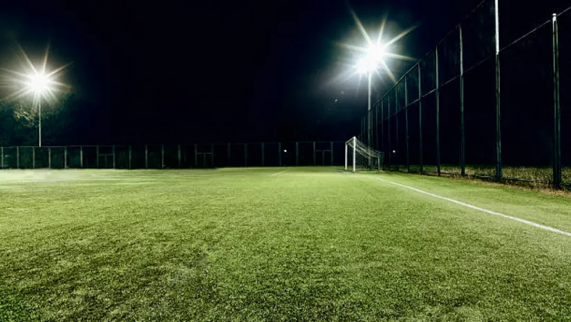 Arkadaş maçı bütçeyi zorluyor: Kayseri'de halı saha fiyatları