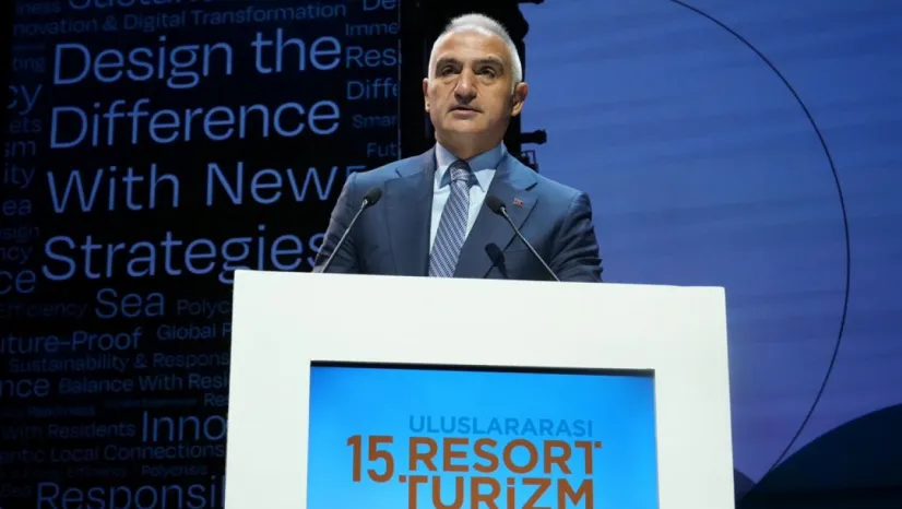Bakan Ersoy, 'Turizm geliri 50 milyar doları aştı'