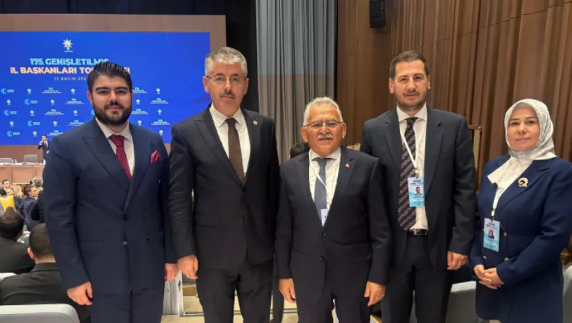 Başkan Büyükkılıç, Ak Parti Genişletilmiş İl Toplantısına Katıldı