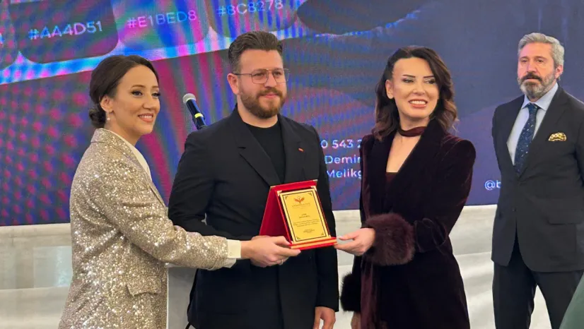 Beymas Boya'dan 'Değer Katan' Dergisine Destek