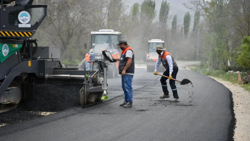 Bir yılda 16 İlçeye 1 Milyar 677 milyon liralık yatırım