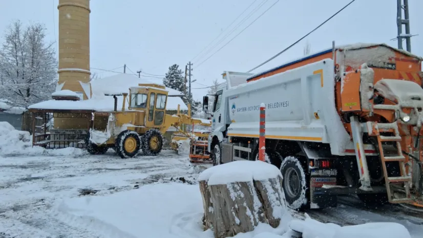Bu Gece 72 Mahallenin daha yolu açıldı
