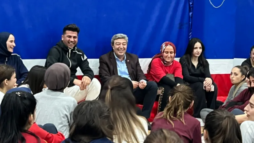 Dursun Ataş, Toplumun Farklı Kesimleriyle Buluşmaya Devam Ediyor