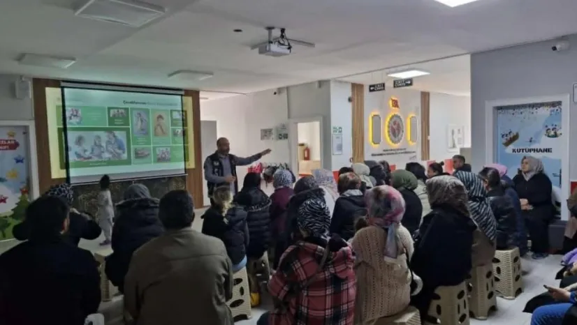 En İyi Narkotik Polisi Anne eğitiminde 73 veli bilgilendirildi