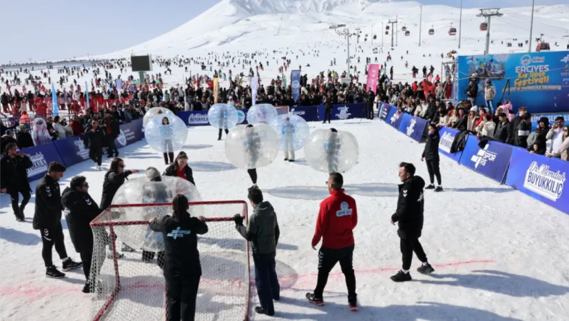 Erciyes Kış Festivali'ne Yoğun Katılım