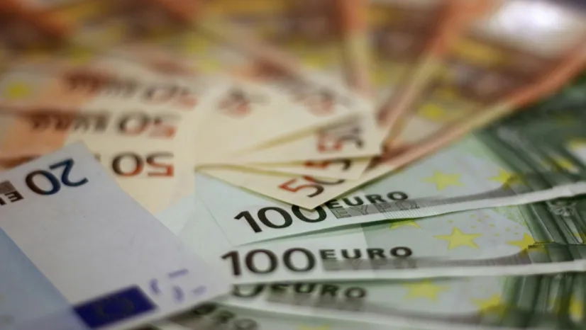 Euro, 50 TL'yi geçti: Yeni rekor
