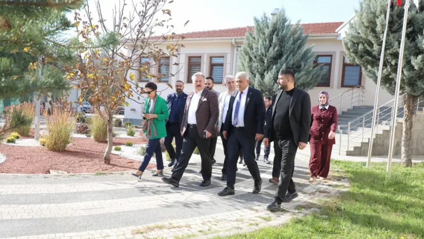 Kayseri Çocuk Evleri Sitesi'nde çalışmalar incelendi