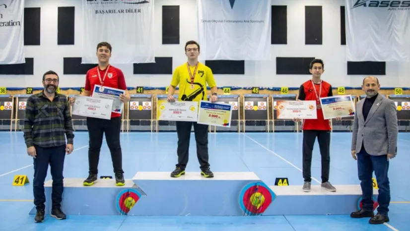 Kayserili genç okçu Süleyman Sefer, Türkiye Şampiyonasından altın madalyayla döndü