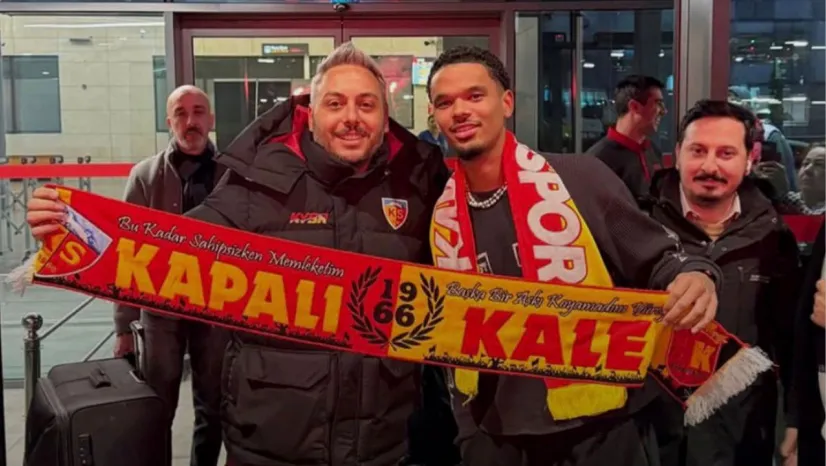 Kayserispor'un Manchester City'den kadrosuna kattığı Katongo şehre geldi