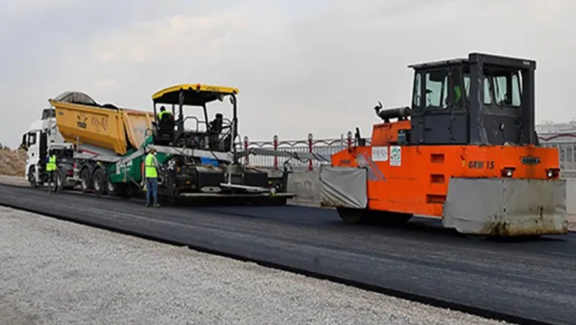 Meclis Üyesi Ülker'den, 'krediyle asfalt' iddiası
