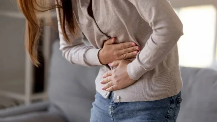 Mide bulantısı, halsizlik ve ateş gıda zehirlenmesinin işareti olabilir