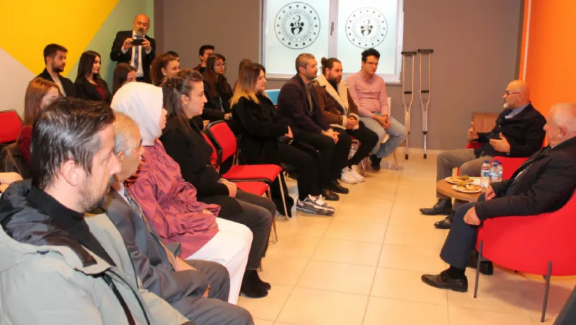 Milletvekili Cıngı, NNYÜ Genç Ofiste Söyleşiye Katıldı