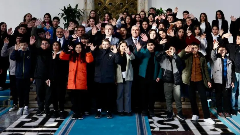 Milletvekili Çopuroğlu: 'Kayseri'den 76 öğrencimizi Gazi Meclisimizde misafir ettik'