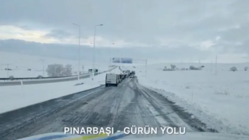 Pınarbaşı'nın Gürün ve Göksun karayolu araç trafiğine kapalı