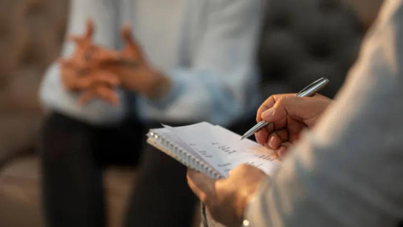 Psikolojik tedavide hangi uzman tercih edilmeli? Psikolog ve Psikiyatrist farkı nedir?