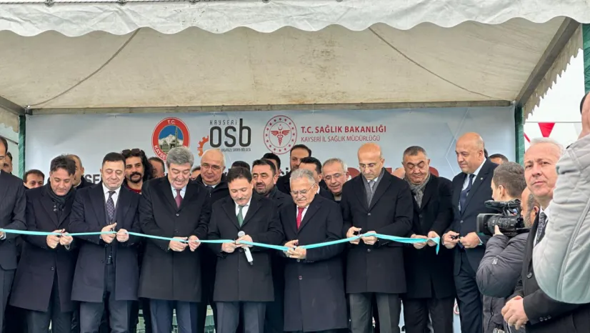 Vali Çiçek'100 bin kişinin çalıştığı böyle bir alanda sağlık merkezine ihtiyaç vardı'