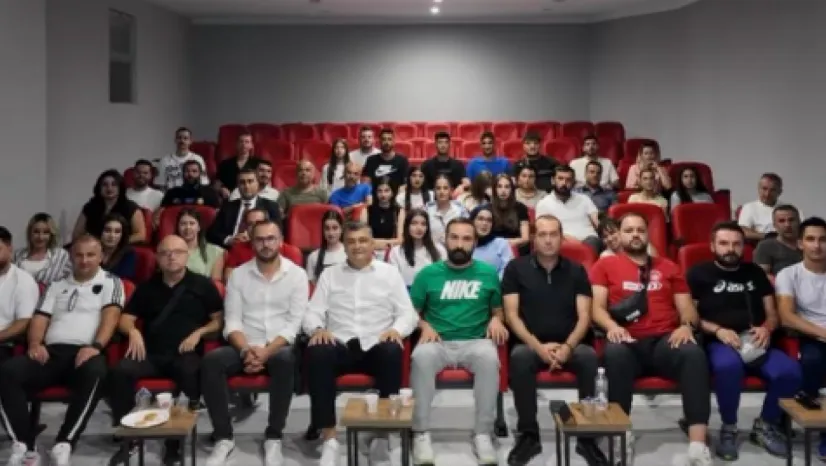 Voleybol'da bilgilendirme toplantısı ve kura çekimi yapıldı